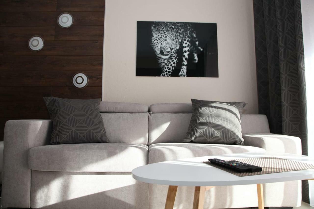 Stylish 2 Room Flat 60 Meters To The Beach Niza Exterior foto