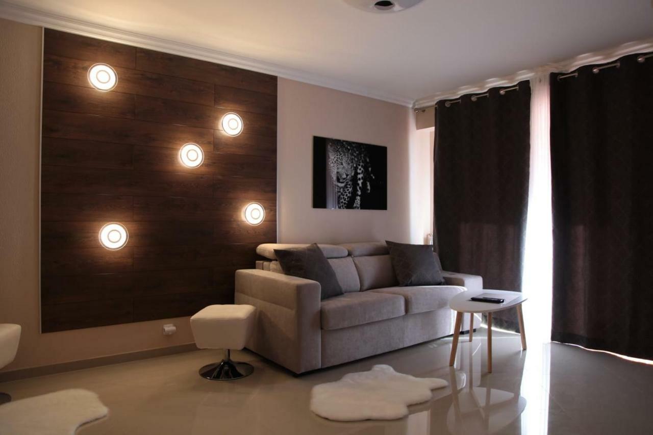Stylish 2 Room Flat 60 Meters To The Beach Niza Exterior foto
