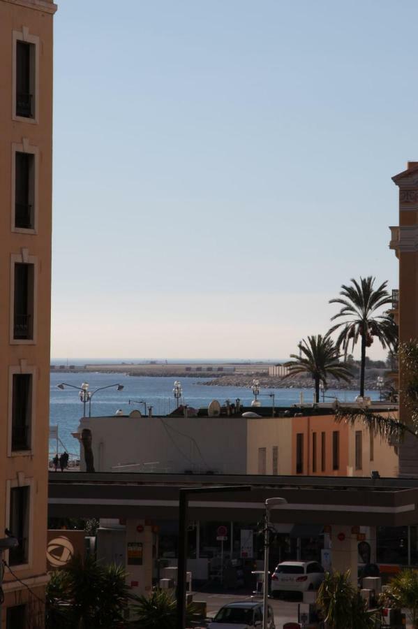 Stylish 2 Room Flat 60 Meters To The Beach Niza Exterior foto