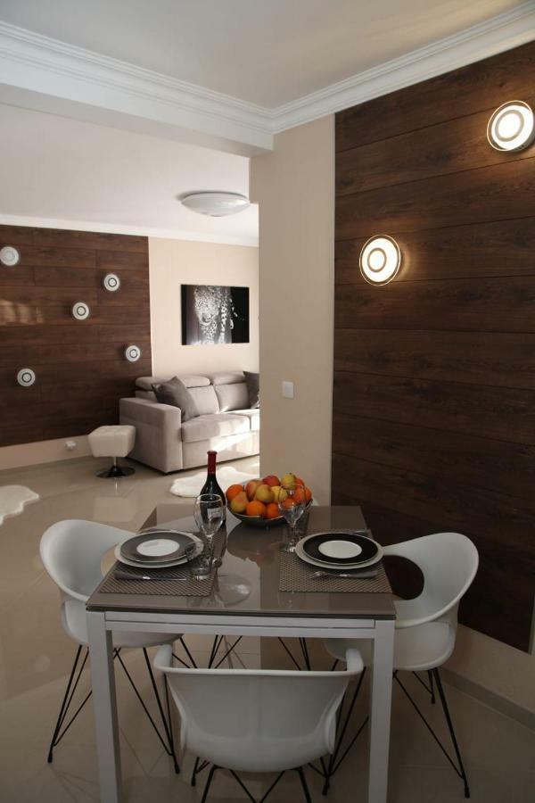 Stylish 2 Room Flat 60 Meters To The Beach Niza Exterior foto